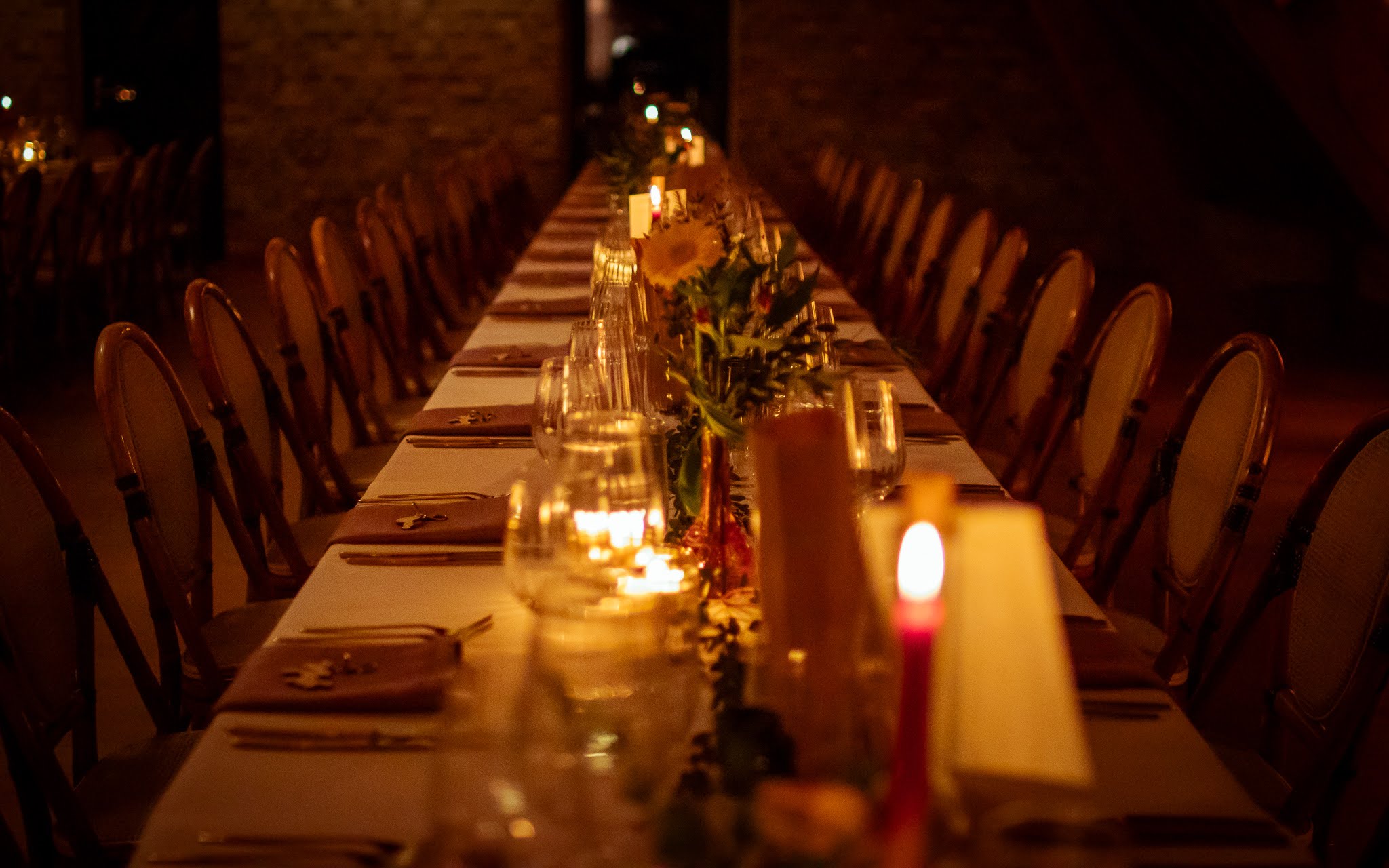 Verjaardagsfeest feesttafel decoratie kleuren - VeVents